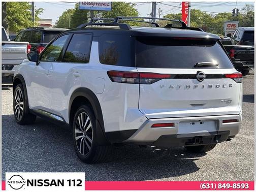 White Pearl 2025 Nissan Pathfinder Platinum 4WD