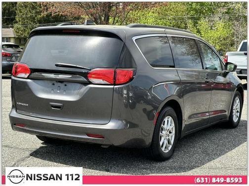2021 Chrysler Voyager LXI