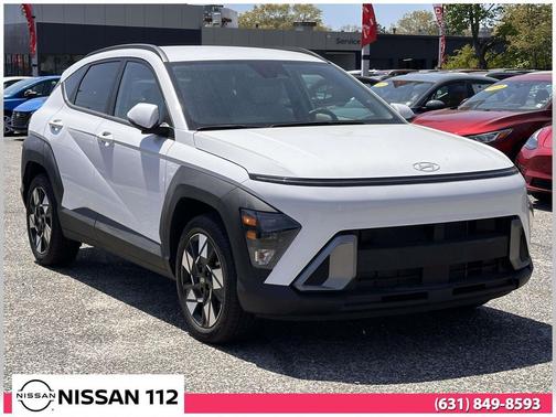 Atlas White 2025 Hyundai KONA SEL
