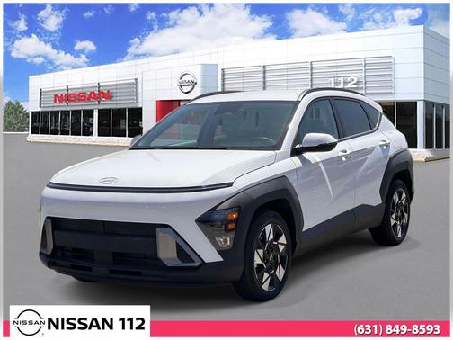 Atlas White 2025 Hyundai KONA SEL