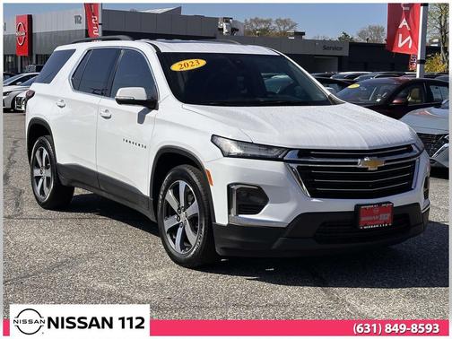 Summit White 2023 Chevrolet Traverse LT Leather