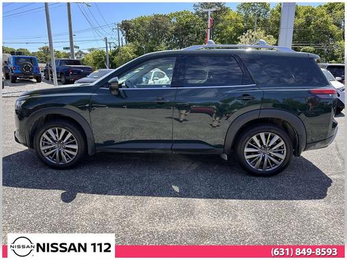 Green Pearl 2023 Nissan Pathfinder SL 4WD