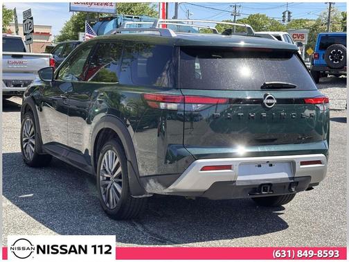 Green Pearl 2023 Nissan Pathfinder SL 4WD