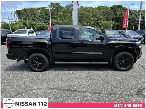 2023 Nissan Frontier SV
