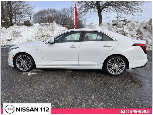 2022 Cadillac CT4 Premium Luxury