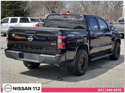 Super Black 2022 Nissan Frontier S