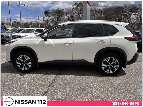 2022 Nissan Rogue SV