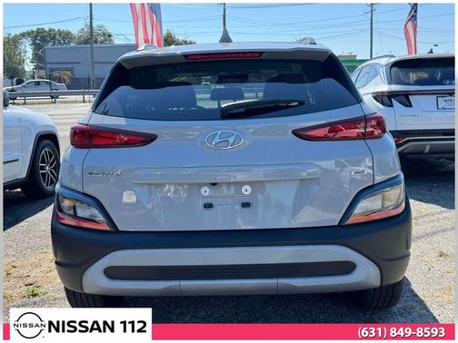 2023 Hyundai KONA SEL