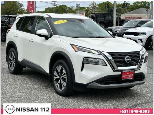 2022 Nissan Rogue SV