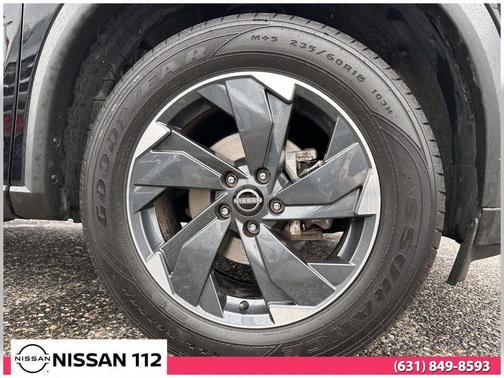 Super Black 2025 Nissan Rogue SV