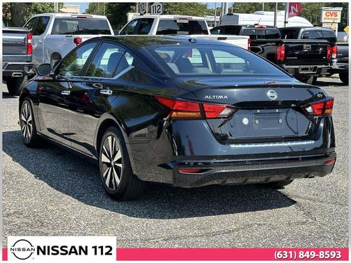 2022 Nissan Altima 2.5 SV