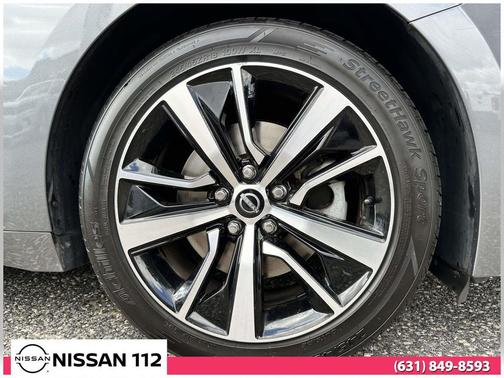 2023 Nissan Maxima SV