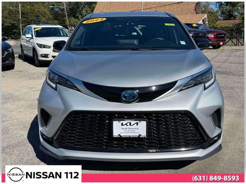 2022 Toyota Sienna XSE 7 Passenger