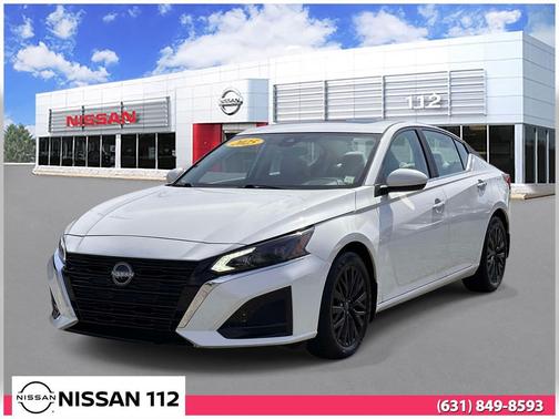 Pearl White Tricoat 2025 Nissan Altima SV FWD