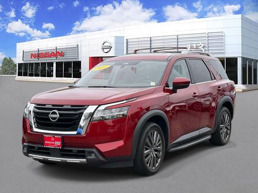 Scarlet Ember Tintcoat 2022 Nissan Pathfinder SL 4WD
