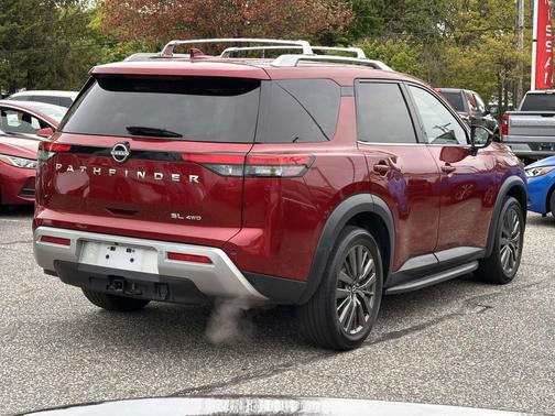 Scarlet Ember Tintcoat 2022 Nissan Pathfinder SL 4WD