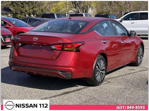 Scarlet Ember 2024 Nissan Altima 2.5 SV