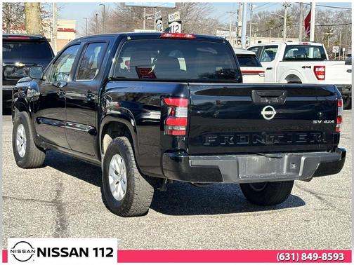 2024 Nissan Frontier SV