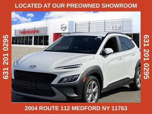 2022 Hyundai KONA SEL