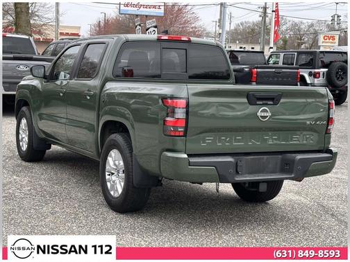Green Metallic 2022 Nissan Frontier SV