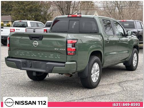Green Metallic 2022 Nissan Frontier SV