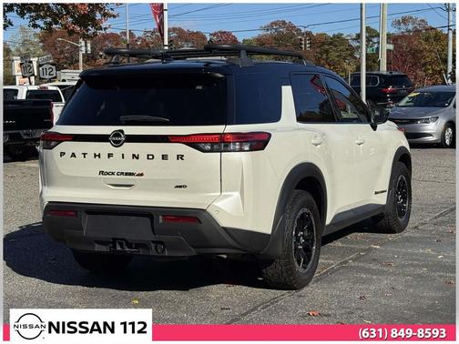 2024 Nissan Pathfinder Rock Creek 4WD
