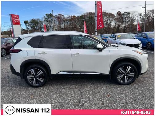 2022 Nissan Rogue SL