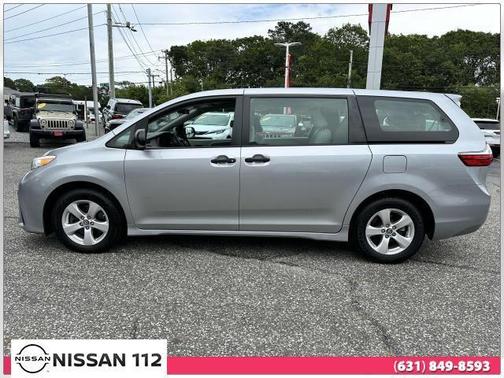 2018 Toyota Sienna SE