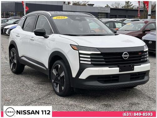 2025 Nissan Kicks SR