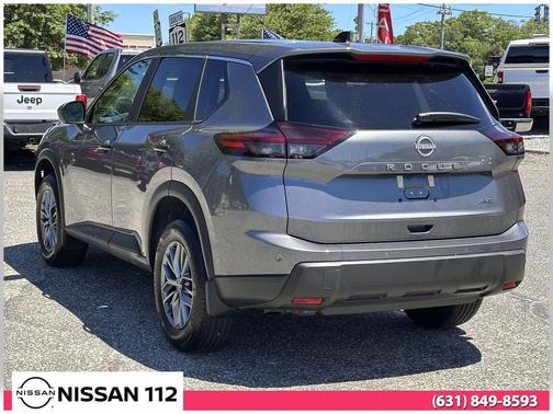 Gun Metallic 2026 Nissan Rogue S