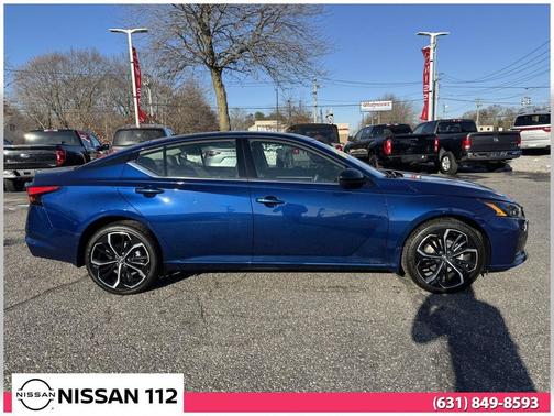 2023 Nissan Altima SR Intelligent AWD