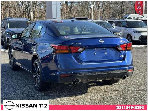 2023 Nissan Altima SR Intelligent AWD