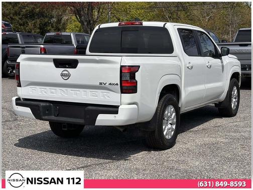 Glacier White 2024 Nissan Frontier SV