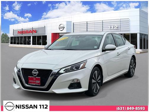 Pearl White Tricoat 2020 Nissan Altima 2.5 SV
