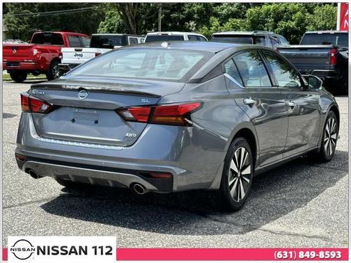 2022 Nissan Altima 2.5 SL