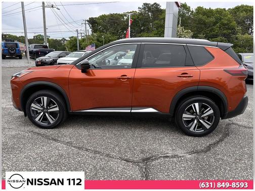 Sunset Drift Chromaflair/Super Black 2023 Nissan Rogue SL