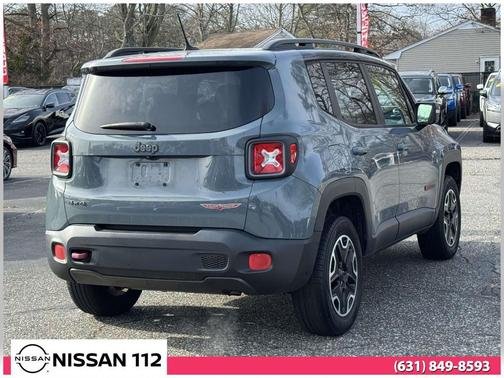 2017 Jeep Renegade Trailhawk