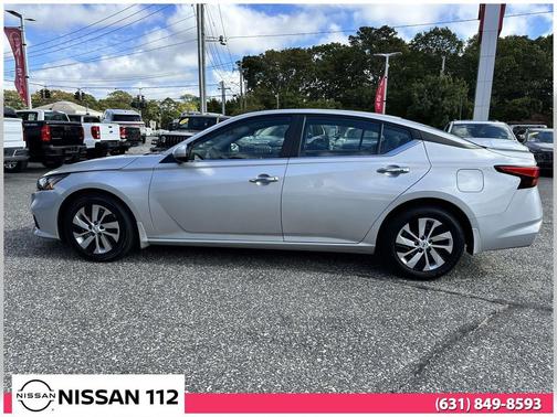 2022 Nissan Altima 2.5 S