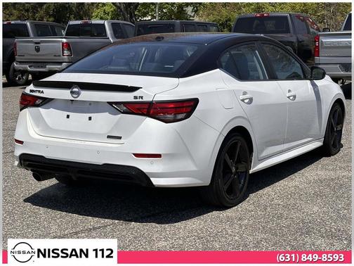 Super Black 2022 Nissan Sentra SR