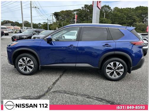 2022 Nissan Rogue SV