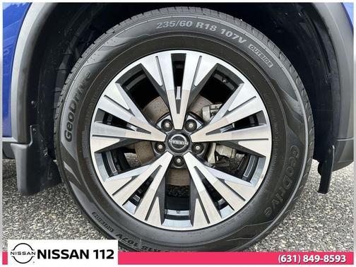 2022 Nissan Rogue SV
