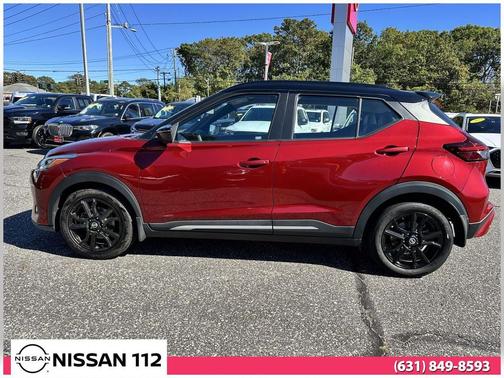 2021 Nissan Kicks SR