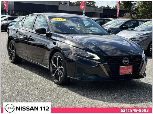 2023 Nissan Altima SR FWD