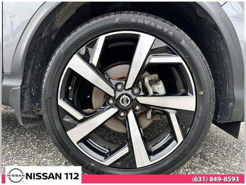 2022 Nissan Rogue Sport SL