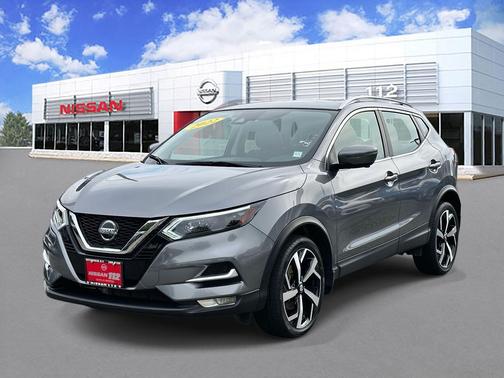2022 Nissan Rogue Sport SL