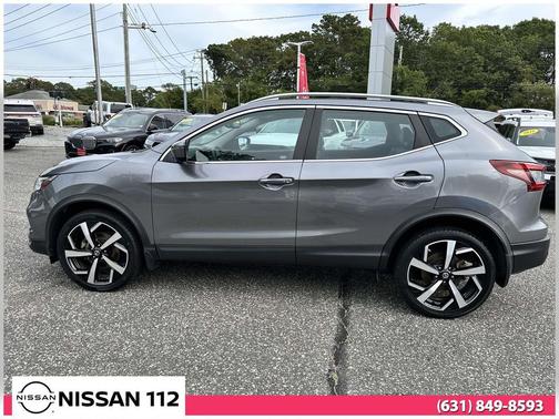 2022 Nissan Rogue Sport SL