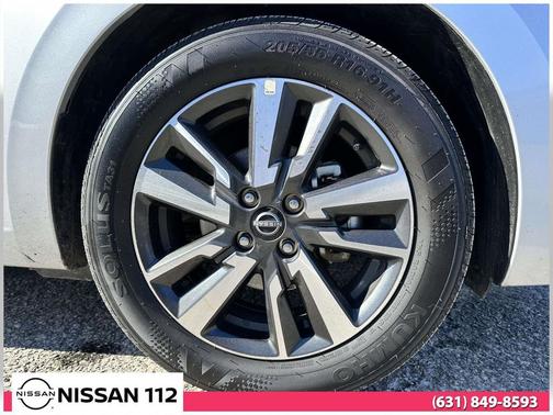 2025 Nissan Versa 1.6 SV