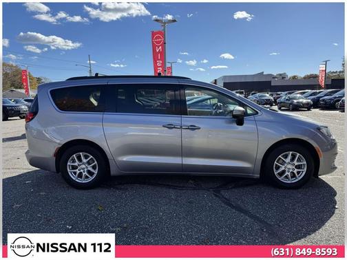 2020 Chrysler Voyager LXI