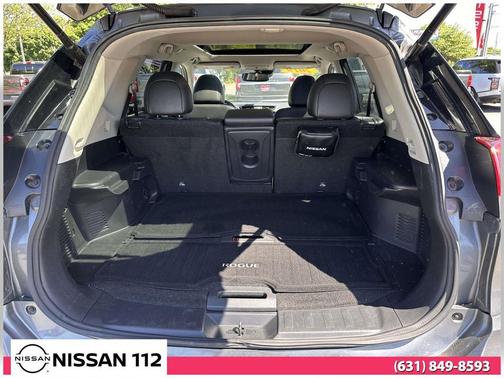 Gun Metallic 2019 Nissan Rogue SL