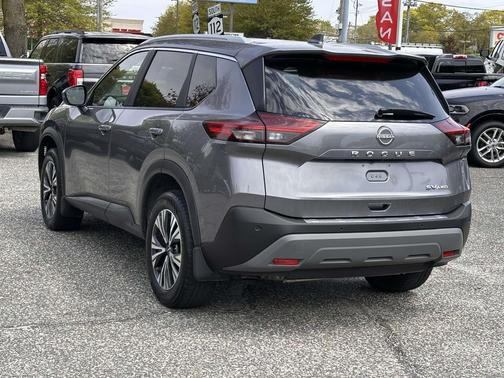 Gun Metallic 2023 Nissan Rogue SV